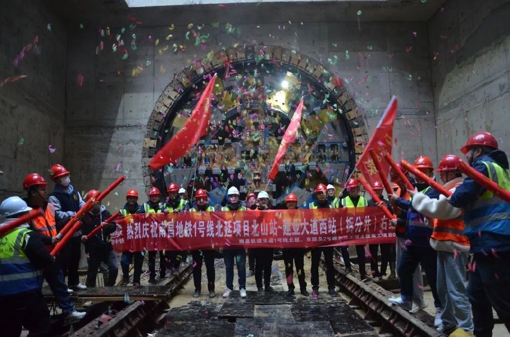 南昌地铁1号线北延段掀起施工热潮(图1)