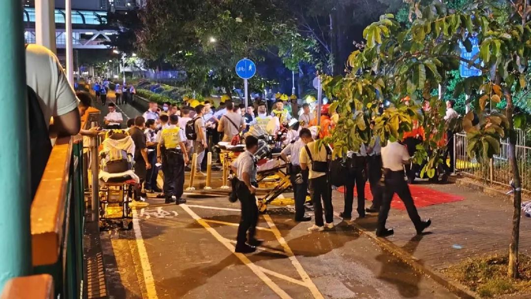 香港本月第二起列车相撞，至少24人受伤(图1)