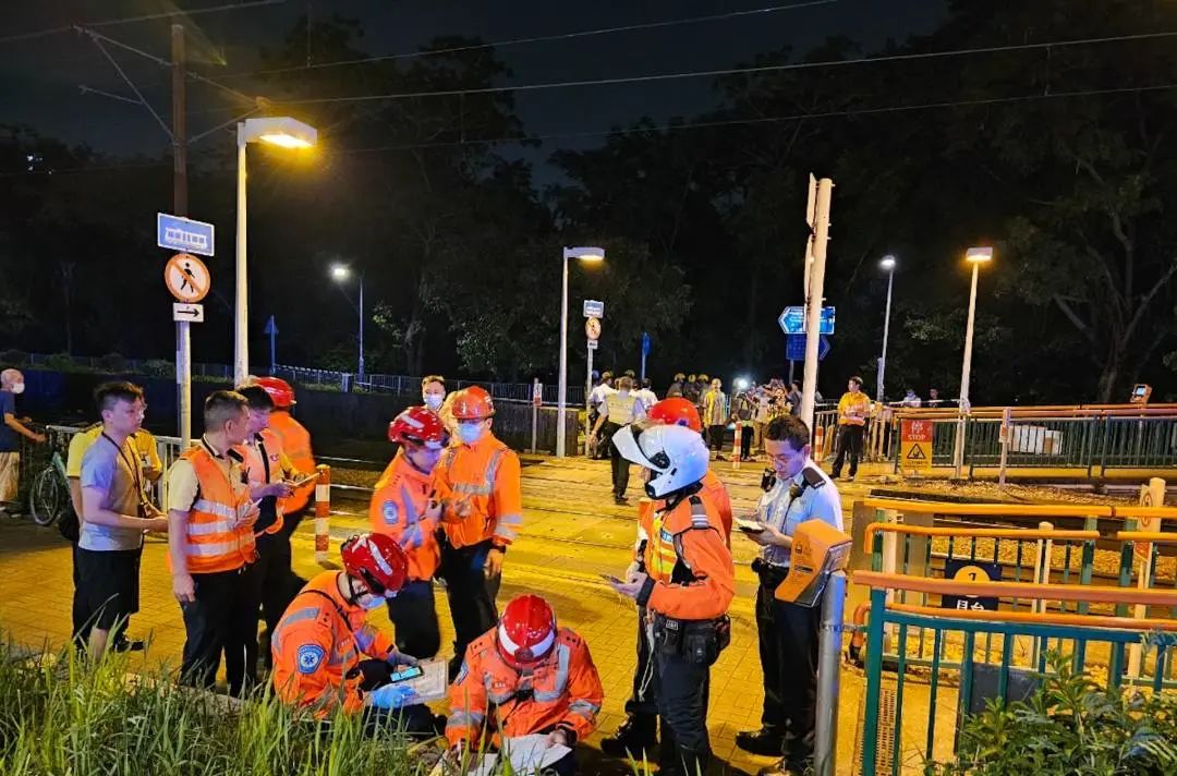 香港本月第二起列车相撞，至少24人受伤(图2)