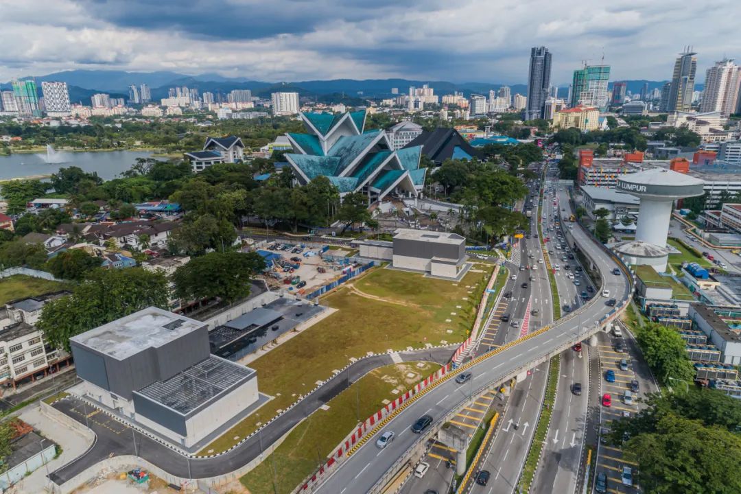 中交建参建的吉隆坡地铁获马来西亚总理曾亲自试乘并点赞！(图2)