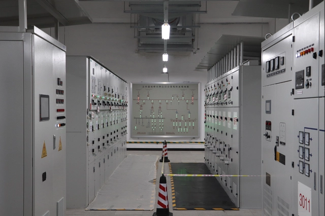 天津市軌道交通Z4線一期工程首座車站變電所送電成功(圖1)