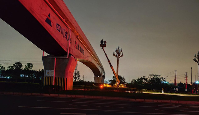 A new record for low- and medium-speed maglev speed: the built-in maglev train runs at 180 km/h (Fig. 2)