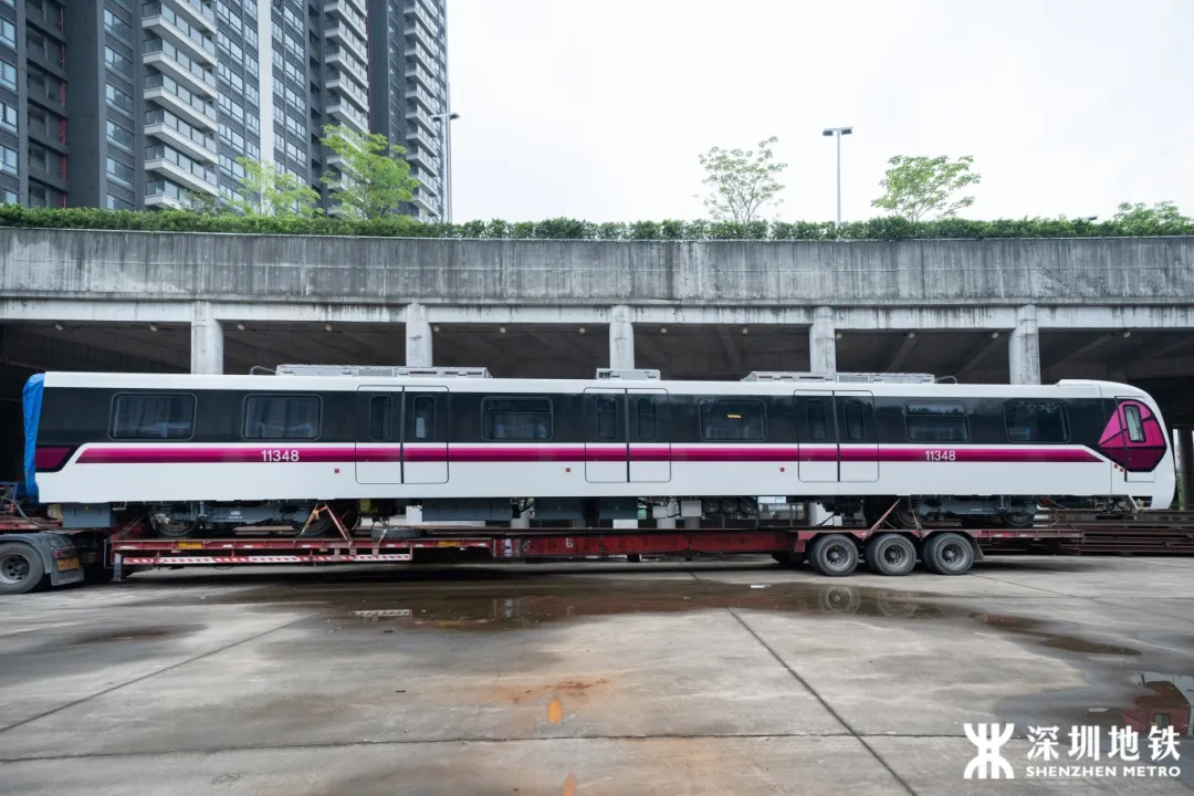 75列车（含市域A车） ！深圳地铁11号线列车和福州滨海快线线列车双双交付~(图2)
