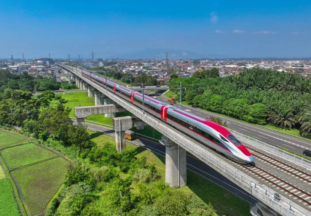 “龙号”到“复兴号”，中国速度从追赶到领跑的嬗变印记(图8)