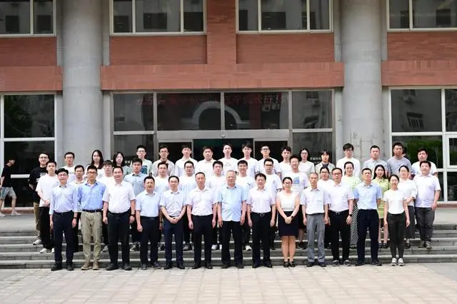 北京交通大學軌道車輛結構可靠性研究團隊：三十余載接力護航國之重器(圖1)