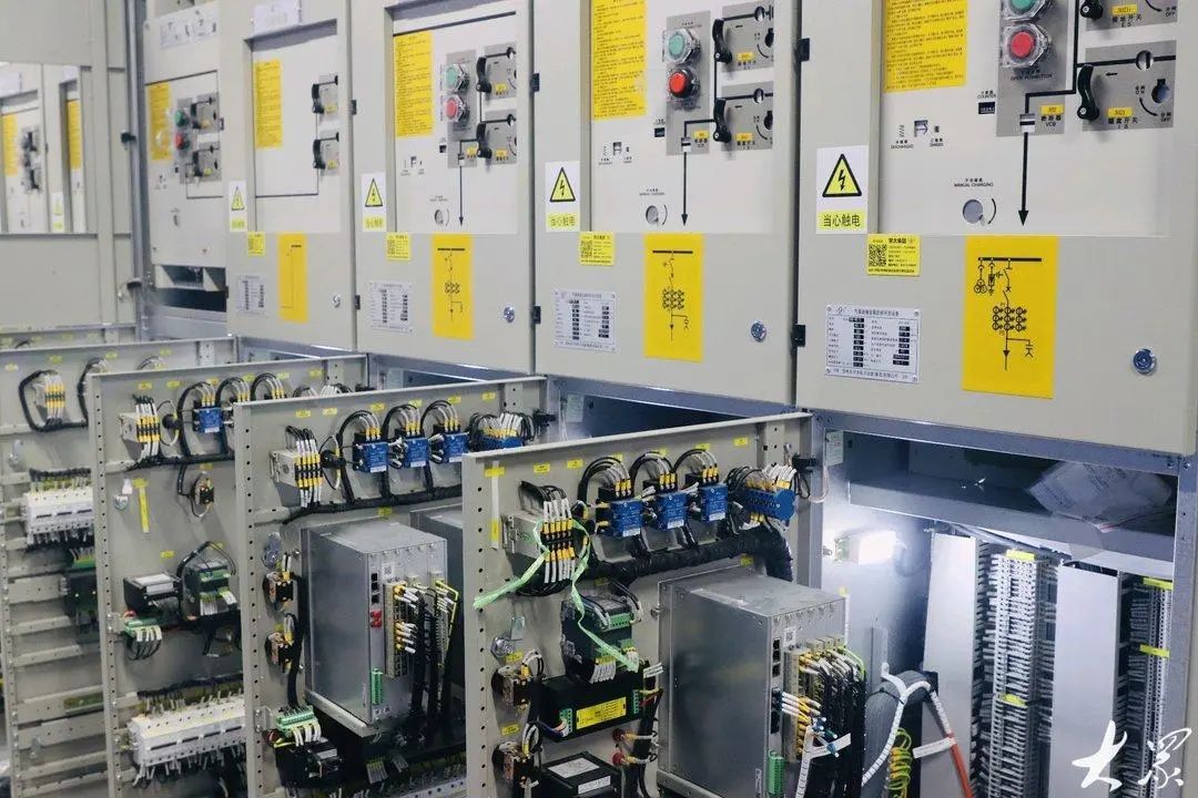 濟南軌道交通4號線牽引供電系統“心臟”投運(圖2)