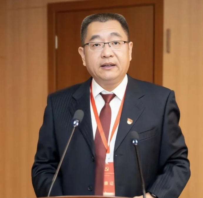 换帅！8家地铁集团董事长调整 | 附简历(图2)