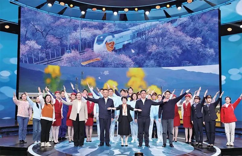 以科技創(chuàng)新賦能交通強國建設的鐵路先鋒單杏花(圖2)