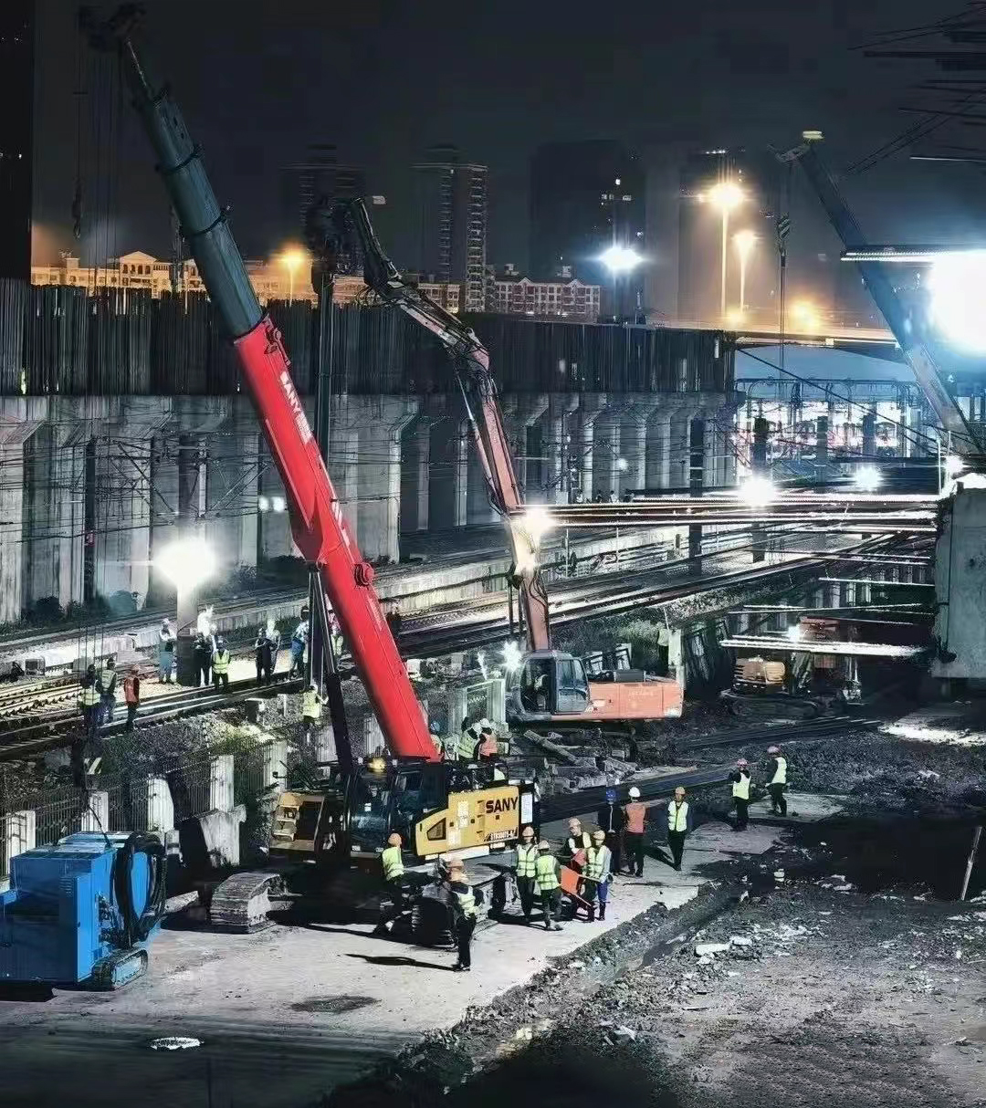 莘庄站上盖三期跨地铁大平台工程开工(图1)